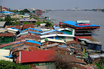 Fototapeta na wymiar Cambodia Phnom Penh - Tonle Sap River riverside city area