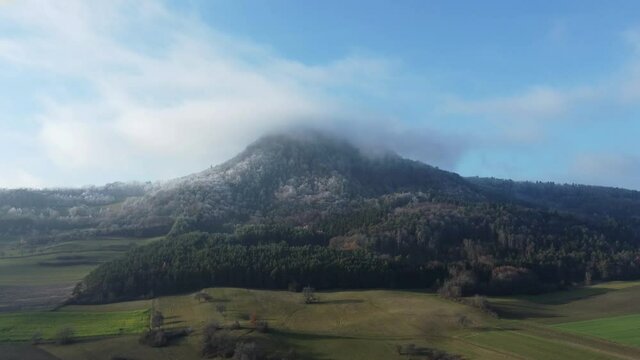 Der Hegauvulkan Hohenhewen im Hegau