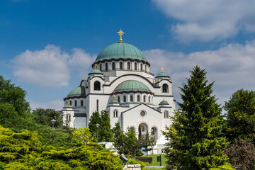 Fototapeta na wymiar Church of Saint Sava, a Serbian Orthodox church located in Belgrade, Serbia