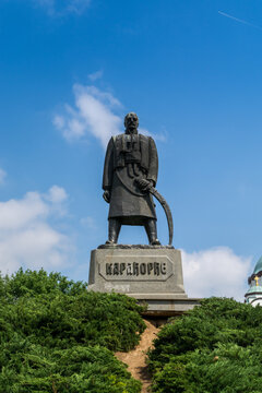 Karadjordje statue against blue sky  and church of Saint Sava, a Serbian Orthodox church located in Belgrade, Serbia