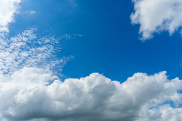 Obraz premium Natural sky beautiful blue and white texture background.