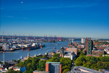Blick auf Hamburger Hafen
