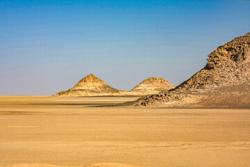 Fototapeta na wymiar Inselberge in der Wüste