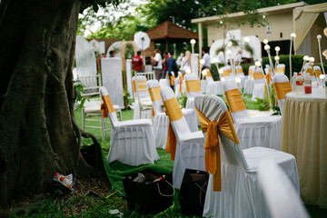 wedding table decoration in the garden