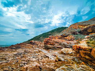 Obraz premium coast rock mountain at Khao Laem Ya National Park Rayong Thailand against blue sky background.