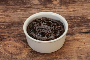 Black Pepper sauce in the bowl