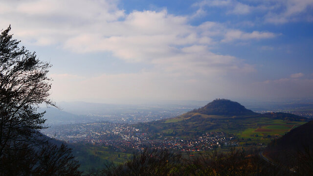 Reutlingen, Deutschland: Aussicht &uuml;ber die Stadt unter der Achalm