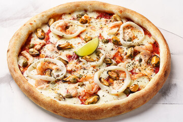 delicious PIZZA with tiger shrimp, mussels, salmon and squid, tuna, combined with a special sauce and cheese