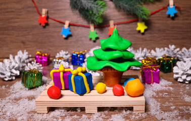 How to make a Plasticine christmas tree. DIY Plasticine Christmas tree. Children's art project. DIY concept. Step-by-step photo instructions. Step 4