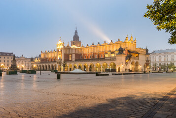 Fototapeta na wymiar Main market square and Cloth Hall in the night (dawn), Krakow, Poland