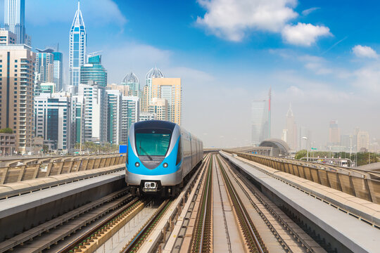 Metro Railway In Dubai