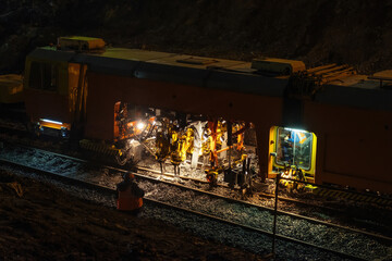 Special train for service, maintenance and repair of the railway at night
