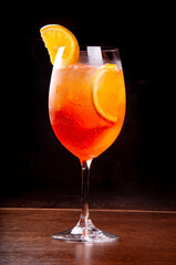 aperol spritz cocktail