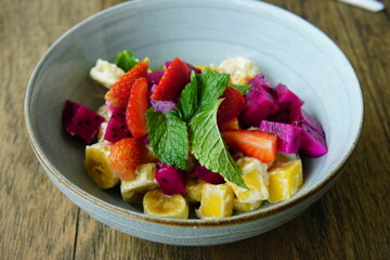 salad with vegetables and fruits