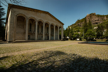 Obraz premium beautiful building on a square with columns