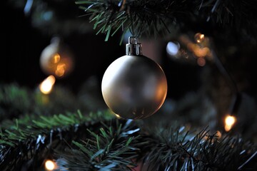 christmas tree decorations