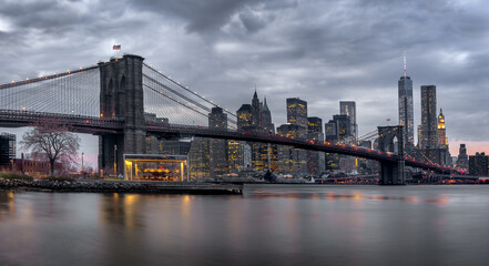 Obraz na płótnie Canvas Panorama new york city at night