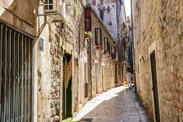 Fototapeta na wymiar View of the old city of Split, Mediterranean architecture, narrow streets