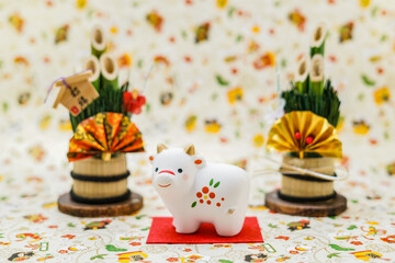 丑年の年賀状素材（2021年新年）