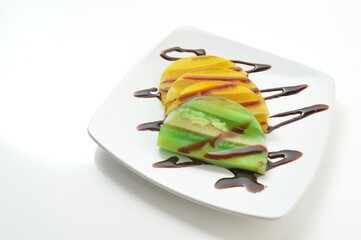 Awesome pudding with fuity taste plating clearly