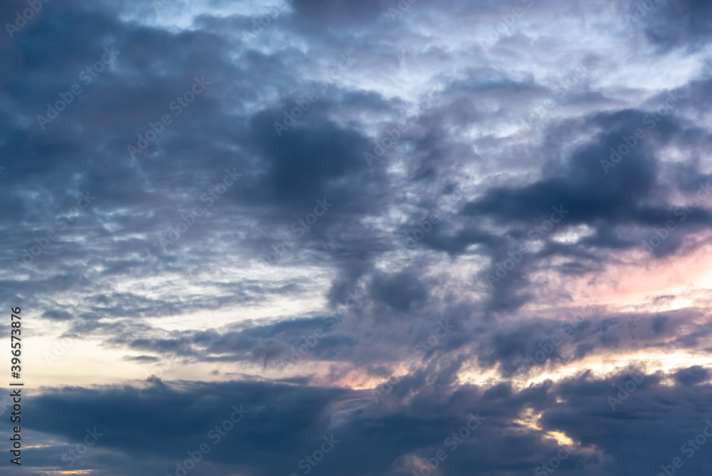 Wall mural beautiful sky with clouds at sunset, sky remplacement, nature background