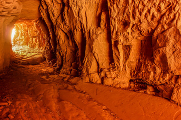 Hiking Trail Through Ancient Tunnel To The Bottom of The Canyon, Canyon de Chelly National Monument, Arizona, USA