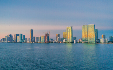 Fototapeta na wymiar country skyline at sunrise Miami Florida usa 