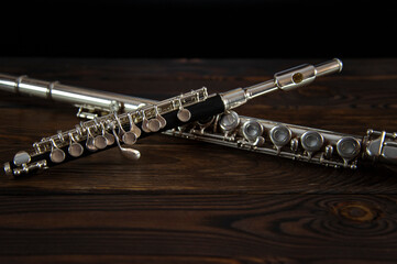 two flutes on a wooden surface © viktor