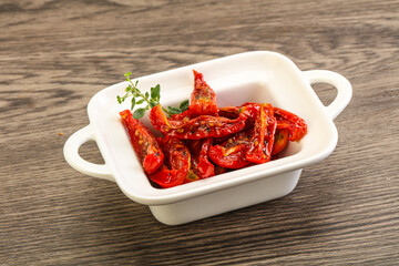 Sun-dried tomato in olive oil