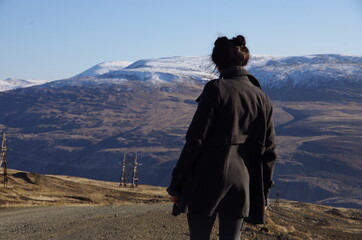 
path to the mountains