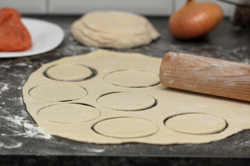 baking christmas cookies