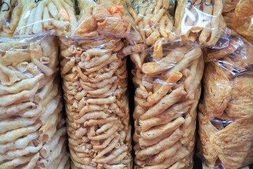 Fish maw in many sizes and prices for sale.
