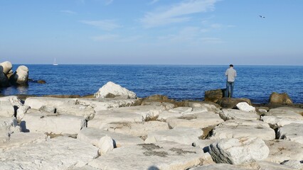 Autunno sulla costa meridionale adriatica. Bari, sud Europa