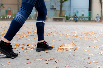 【東京】ジョギングする女性