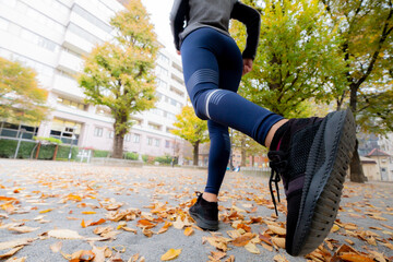 【東京】ジョギングする女性