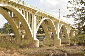 Fototapeta na wymiar Bridge Between Two States