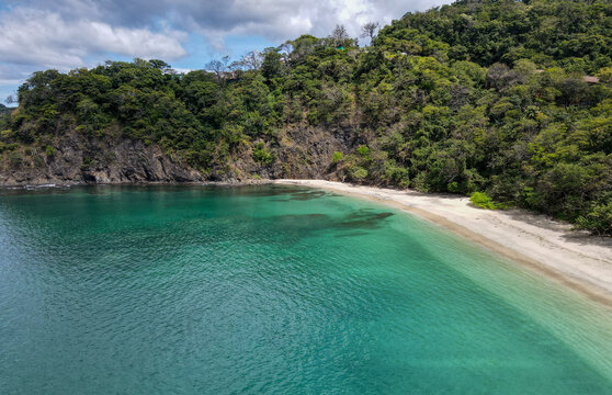 Four Seasons and the Papagayo Golf with the amazing beaches and natural beaches	
