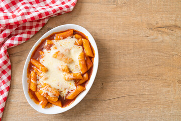 Korean rice cake in spicy Korean sauce with cheese, Cheese Tokpokki, Tteokbokki with Cheese