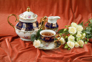 Tea And Roses