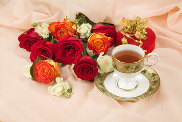 Obraz na płótnie Canvas Flowers And Tea