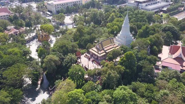 4K DRONE FOOTAGE WAT PHNOM ORBIT, CAMBODIA