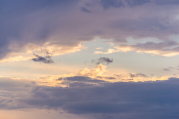 Obraz premium colorful dramatic sky with cloud at sunset