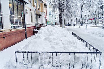 Fototapeta premium Children's attraction in the snow. Snowy winter.