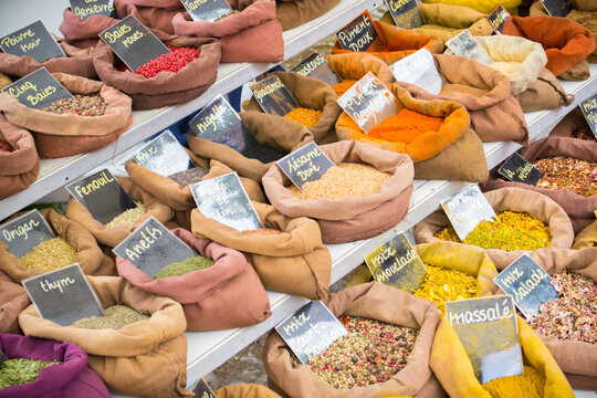 Epices, march&eacute;