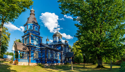 Eastern Orthodox church architecture in Bialowieski National Park, Puchły