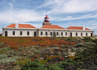 Fototapeta na wymiar Farol Cabo Sardao, Alentejo - Portugal 