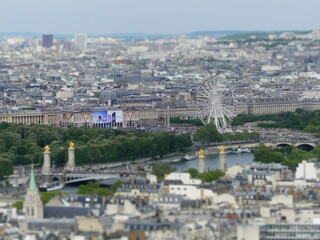 view of Paris lens shift