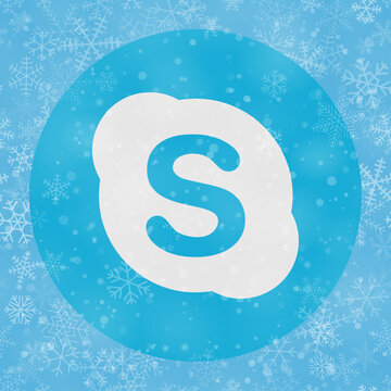 VORONEZH, RUSSIA - NOVEMBER 28, 2020: Skype Logo Round Icon On Christmas Background Of Snowflakes In Light Blue Colors