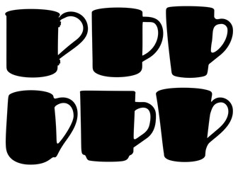 Mugs of different sizes and shapes in the set.