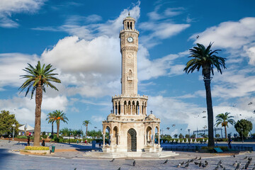 Fototapeta na wymiar Turkey Izmir Konak Square Old Clock Tower